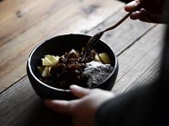 Rye muffins with apples and raisins