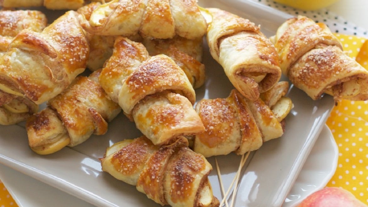 Croissant de manzanas y canela