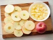 Apple gateau<br>with Gala apple roses