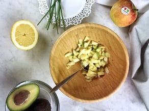 Rollitos de salmón,<br>manzana y aguacate