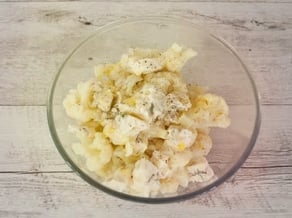 Crumble di cavolfiore<br>con gorgonzola e noci