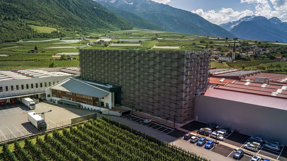 Juval cooperative
