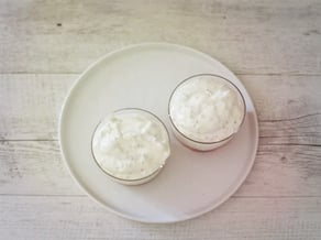 Chia pudding alle fragole<br> e latte di cocco