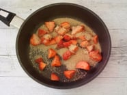 Chia pudding alle fragole<br> e latte di cocco