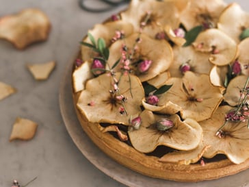 Crostata con ganache al cioccolato<br>e mele Golden Delicious