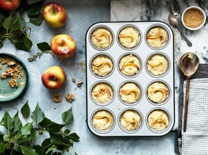 Muffins speziati<br>con mele Braeburn e noci