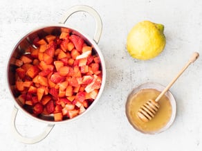 Gelato alle fragole e yogurt<br>senza gelatiera