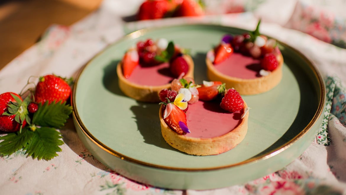 Tartelettes ripiene di<br>fragola - menta - Panna Cotta