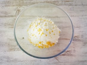 Muffins mit Pinova-Apfel und Mürbeteigcrumble