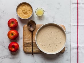Cremiger, veganer Kuchen<br>mit Bonita-Äpfeln