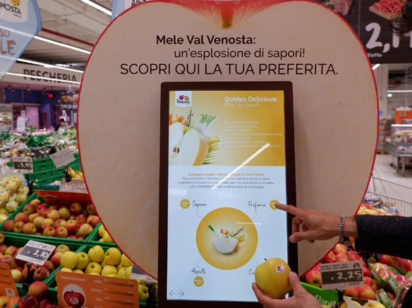 Con i totem interattivi di VIP, tutto sulle mele nel punto vendita