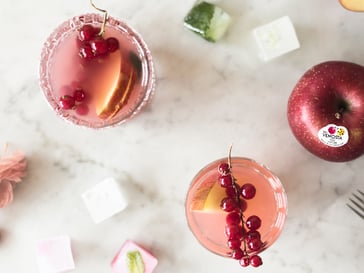Infuso estivo alle mele e frutti rossi