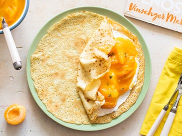 Crêpes mit Ricotta-Creme und Vinschger Marille