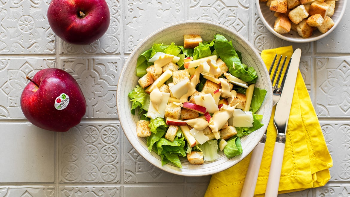 Caesar salad con mele Gala