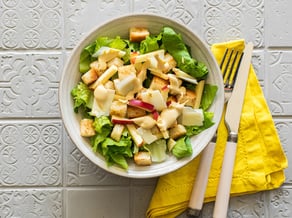 Caesar salad con mele Gala