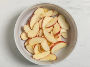 Col roja con manzanas Royal Gala
