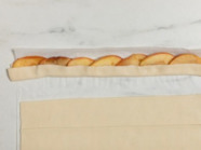 Puff pastry roses with Pinova apples and cinnamon