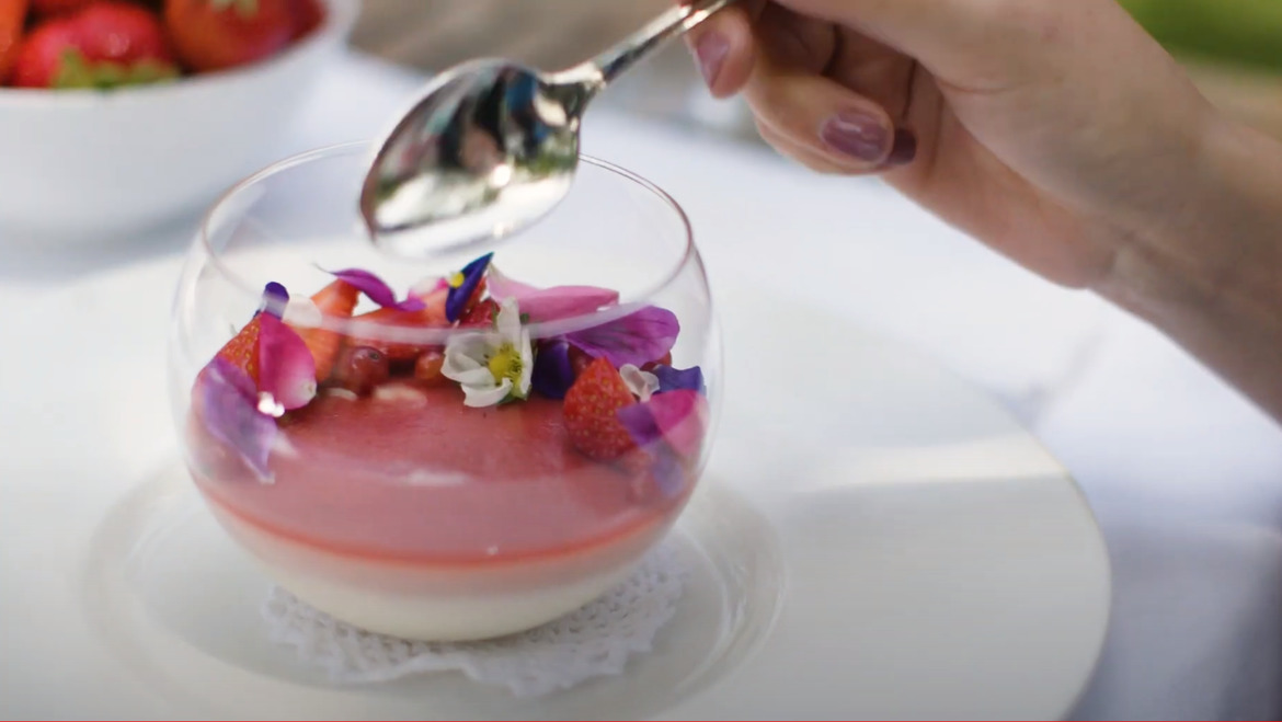 Vinschger Erdbeer-Pannacotta