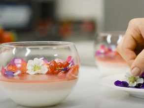 Vinschger Erdbeer-Pannacotta