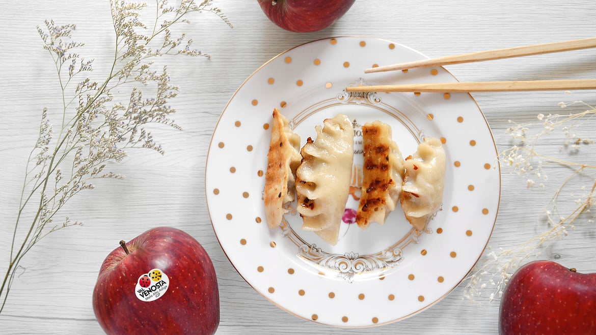 Gyoza con manzanas Red Delicious y carne de cerdo
