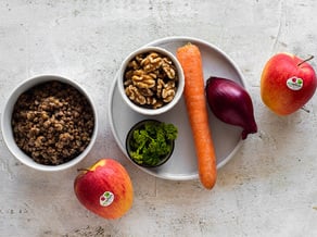 Insalata di lenticchie e mele Pinova
