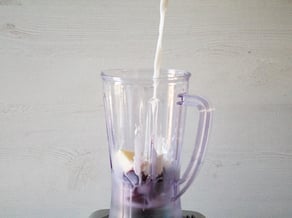 Smoothie Bowl con manzanas Gala ecológicas y remolacha