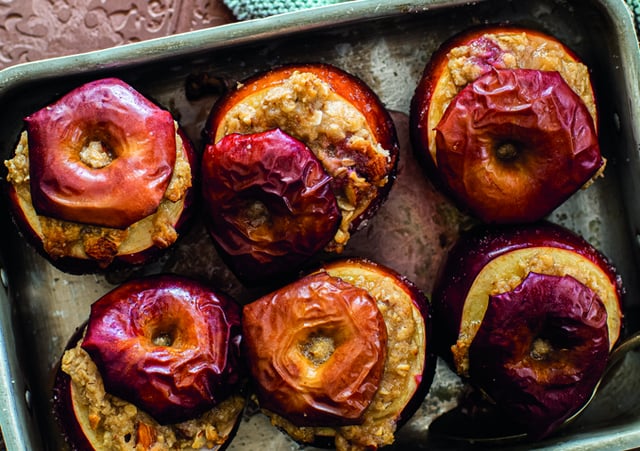 Manzanas Gala rellenas al horno
