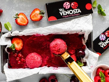Sorbet mit roten Früchten aus dem Vinschgau
