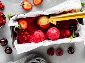 Sorbet mit roten Früchten aus dem Vinschgau
