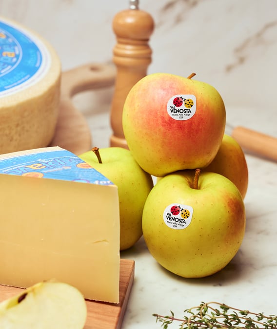 Golden Delicious e formaggio Piave DOP