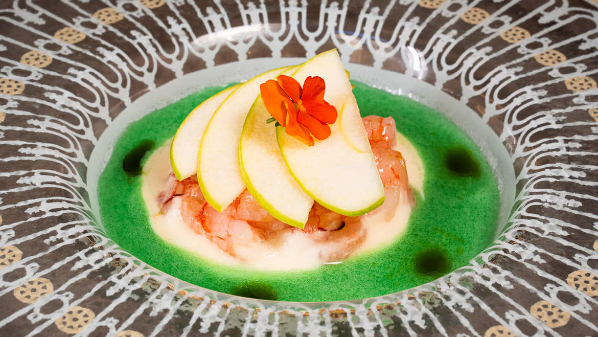 Crudo di gambero, Granny Smith Val Venosta e mandorla d’Avola
